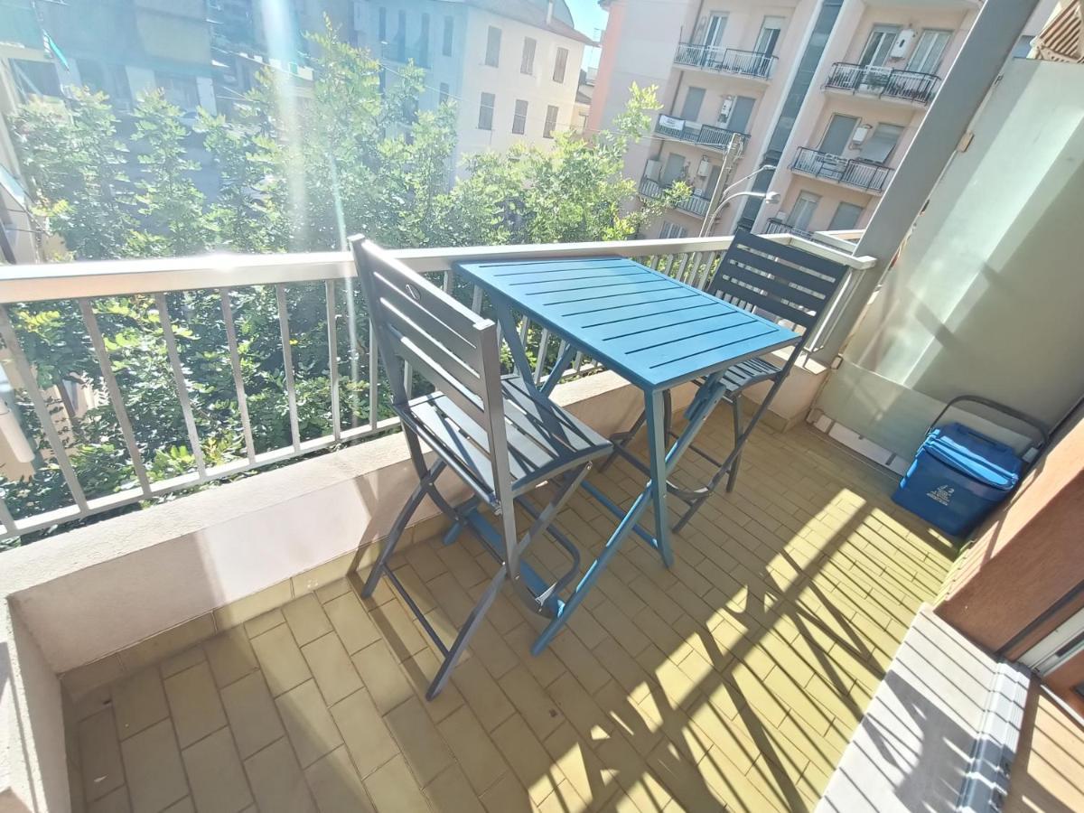 Casa Primavera Ventimiglia Exteriör bild