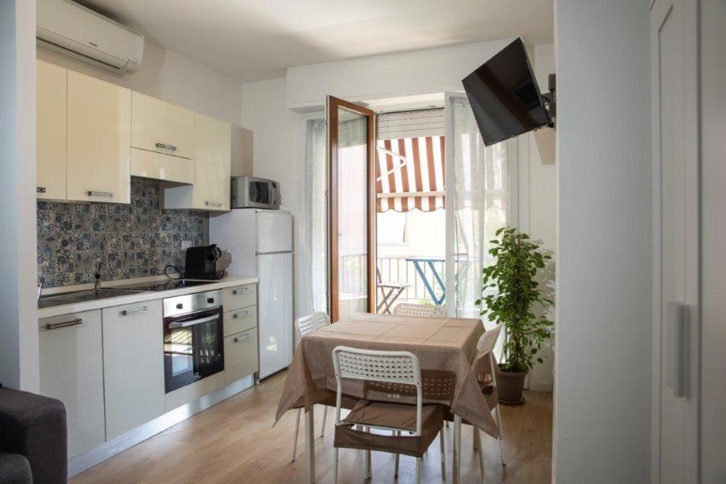 Casa Primavera Ventimiglia Exteriör bild